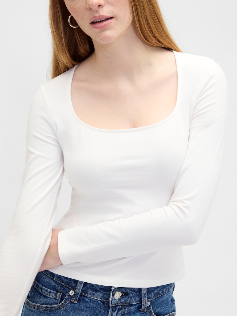 Stretch Jersey Scoopneck Top