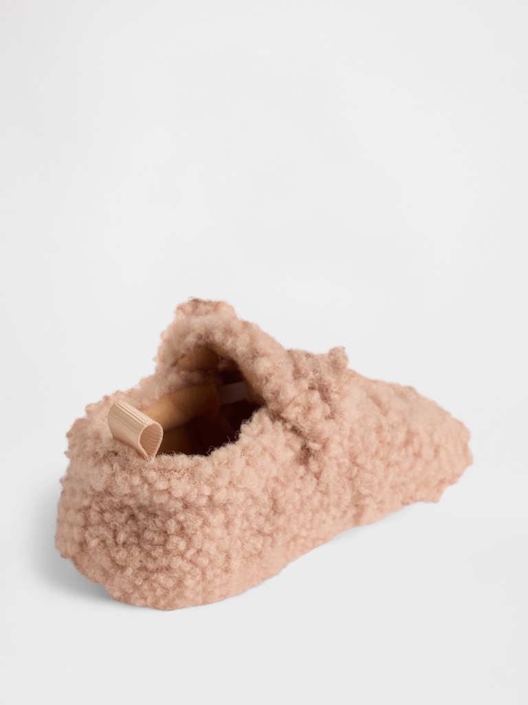 Baby Brannan Bear Sherpa Slippers