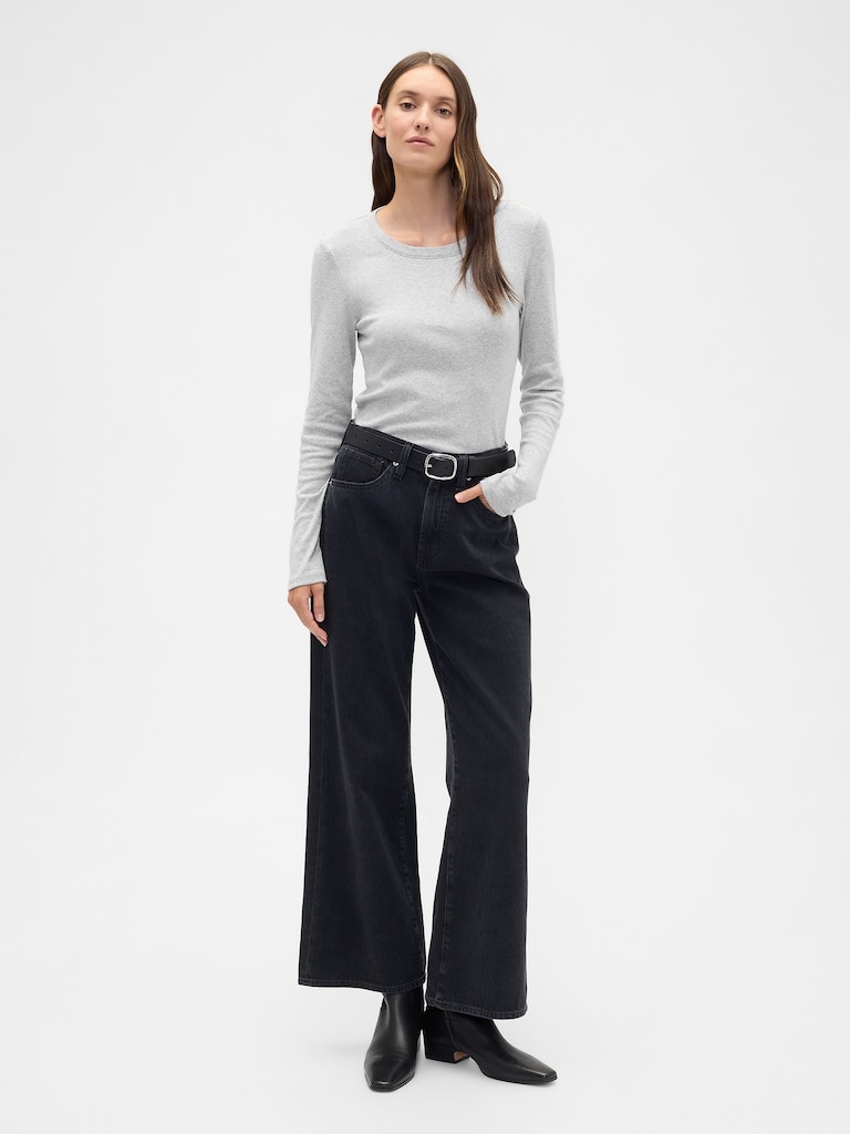 Modern Ribbed Crewneck T-Shirt