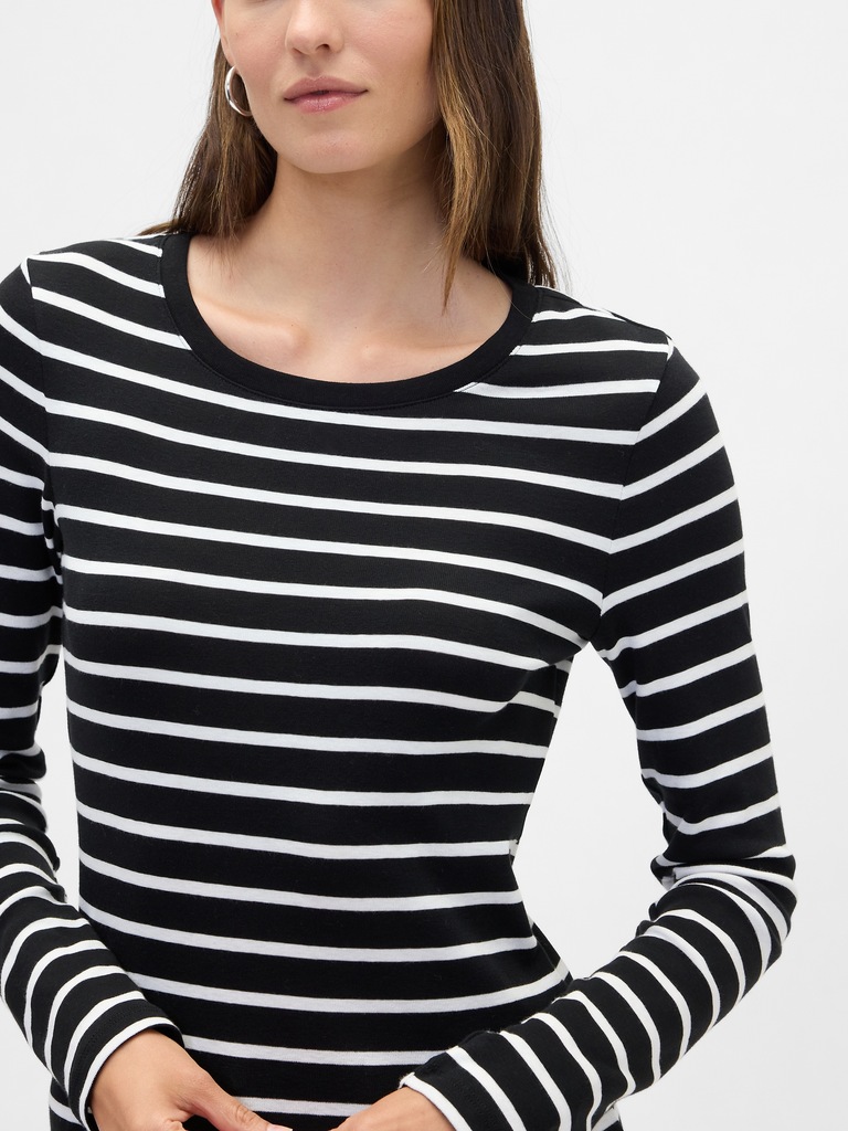 Modern Ribbed Stripe Crewneck T-Shirt