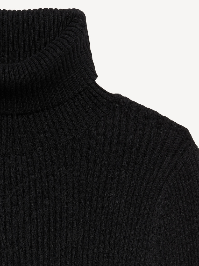 SoSoft Lite Rib Turtleneck Sweater