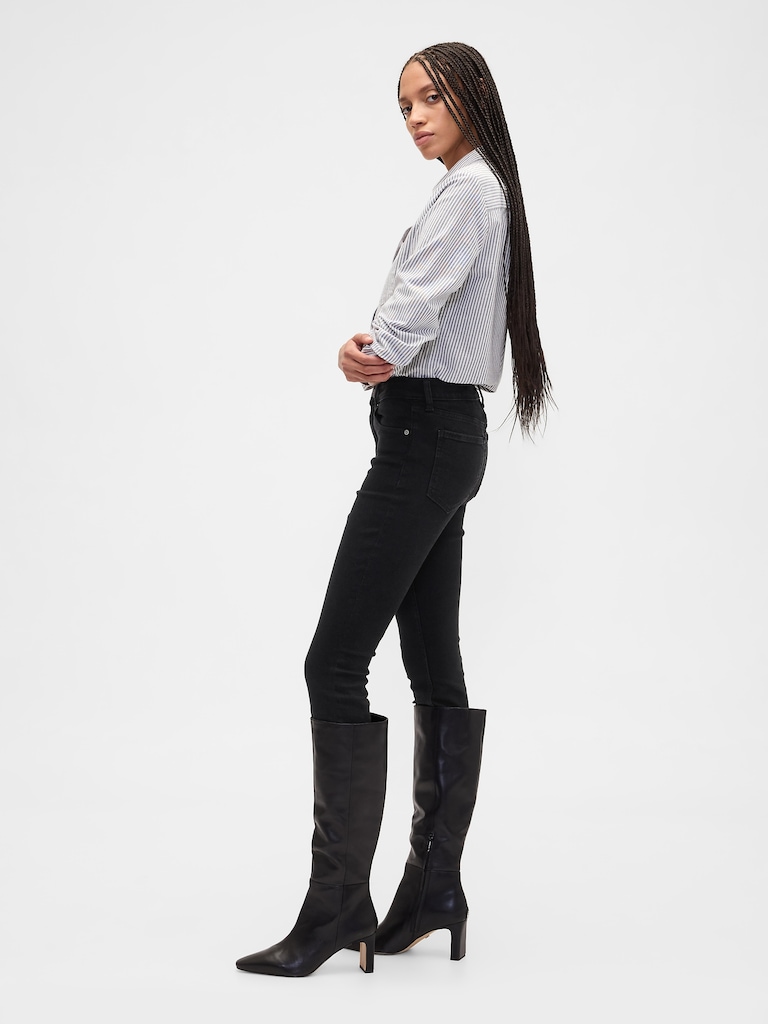 High Rise Universal Skinny Jeans