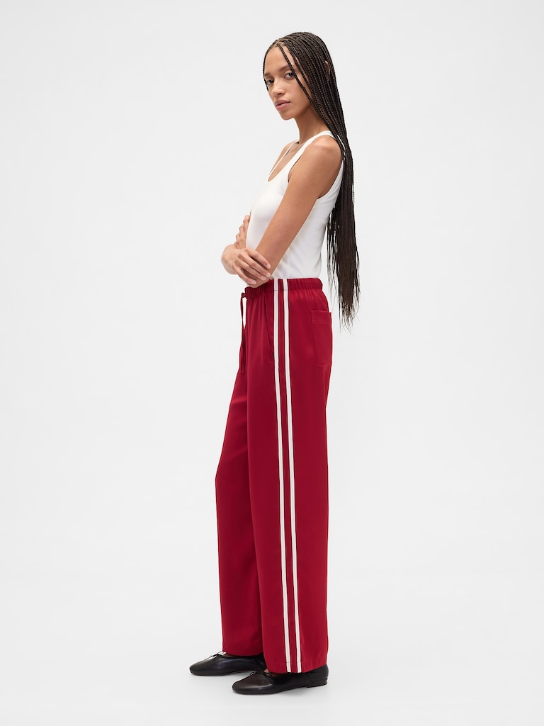Relaxed Satin Straight-Leg Crop Pants