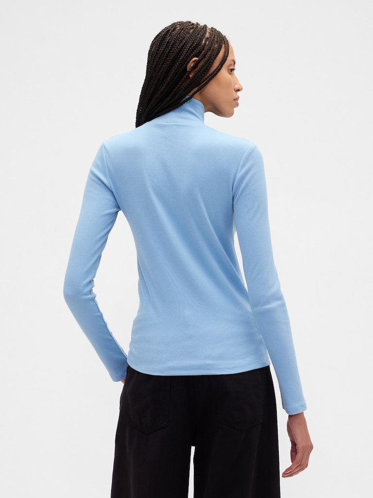 Ribbed Turtleneck T-Shirt