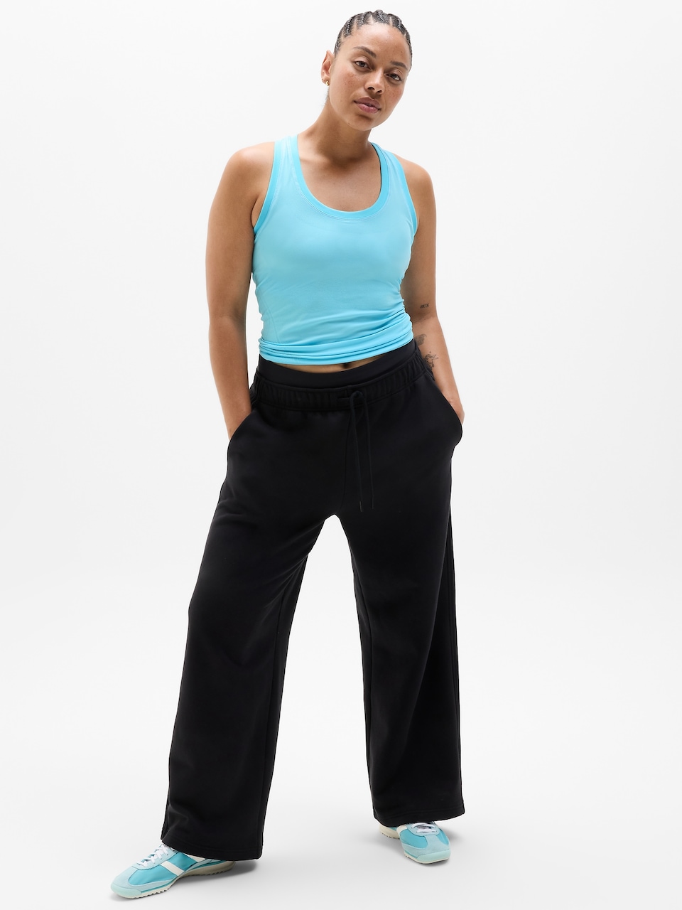 Momentum Seamless Tank