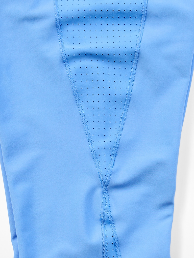 Interval Stash High Rise Perforated 7/8 Legging