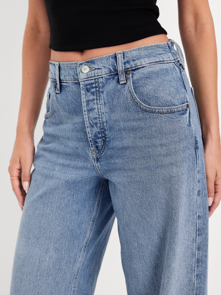 Mid-Rise Slouchy Wide-Leg Jeans
