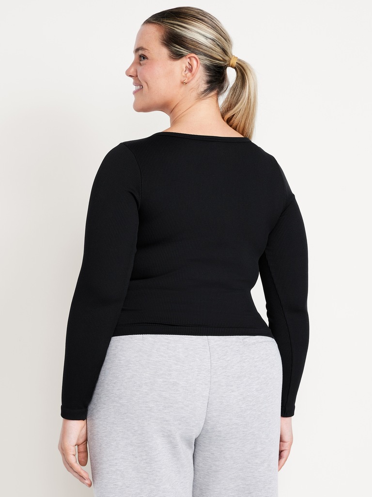 Exhale Seamless Cropped Henley Top