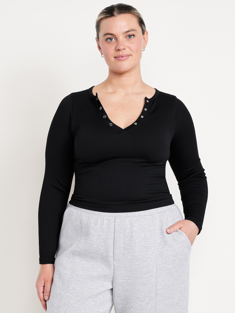 Exhale Seamless Cropped Henley Top