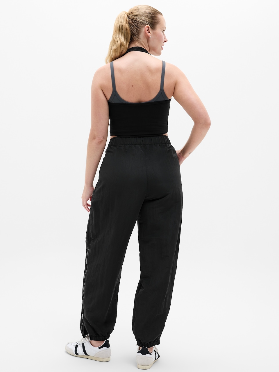 Pursuit Mid Rise Zip Jogger