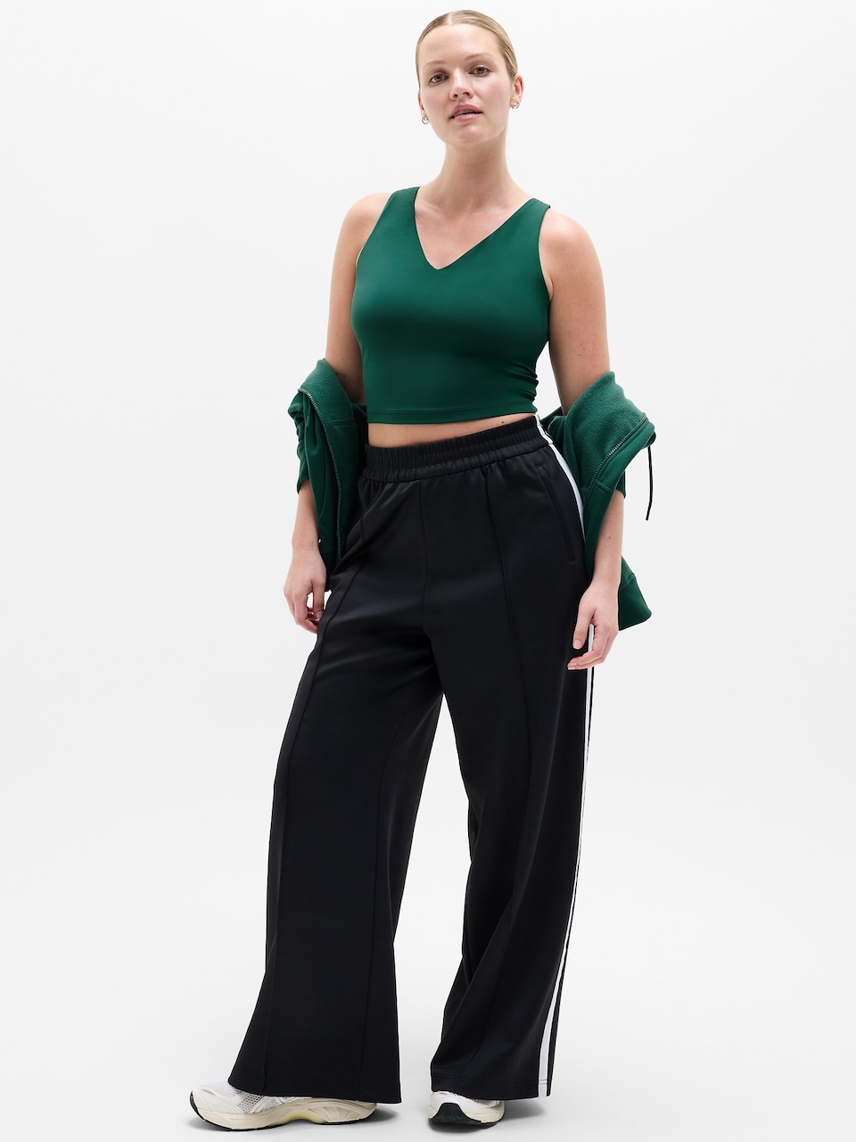 Transcend V-Neck Crop Sports Bra A-C