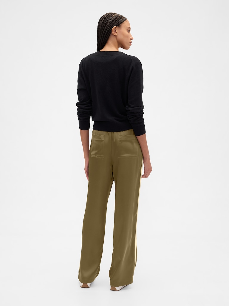 Relaxed Satin Straight-Leg Crop Pants