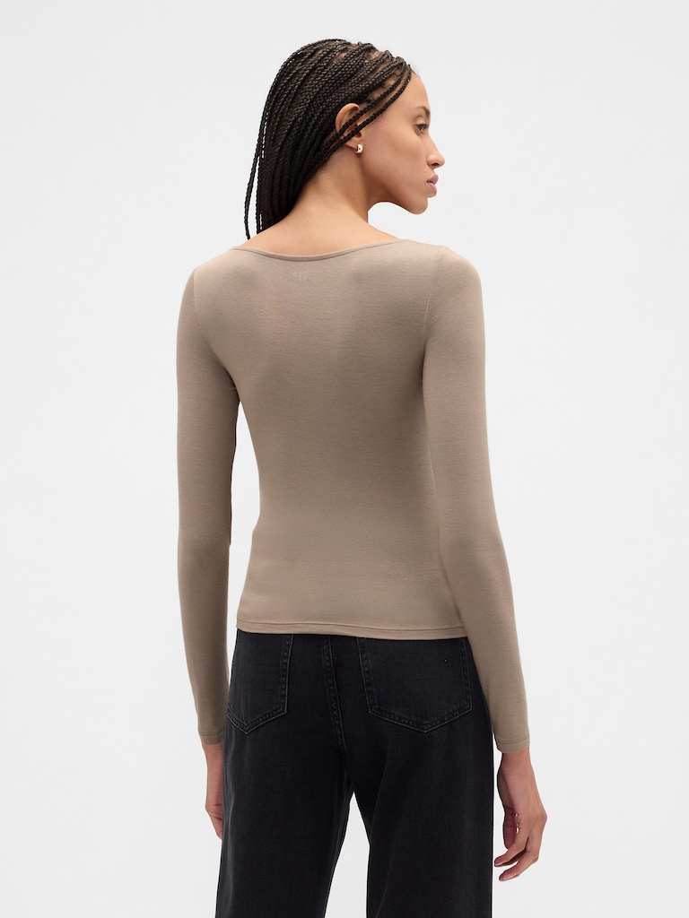 Twist Boatneck Top
