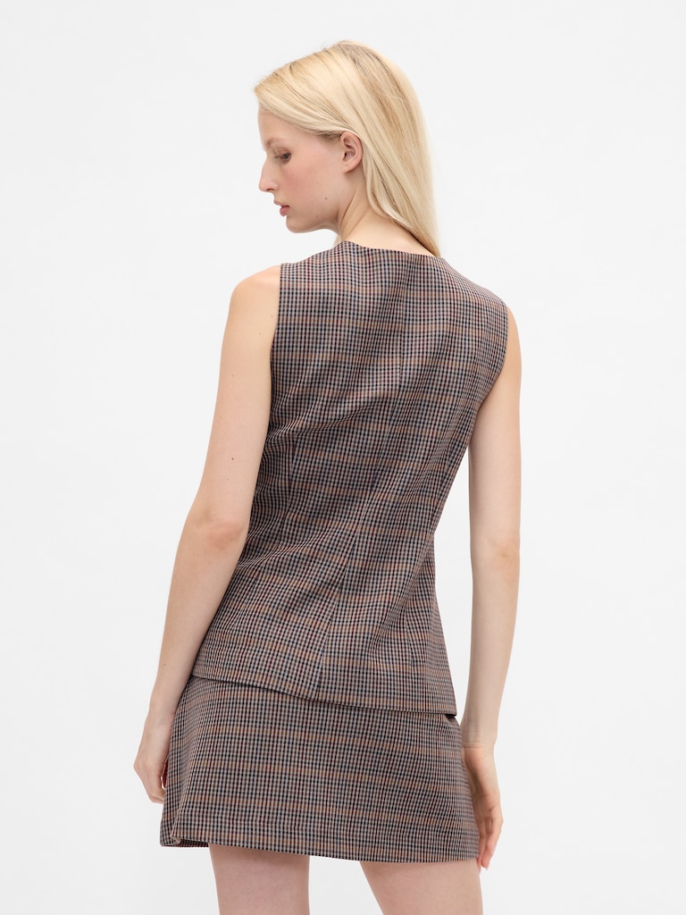 High-Neck Vest