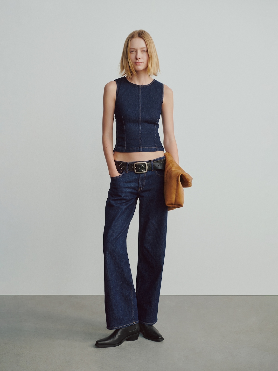 Low Rise '90s Loose Jeans