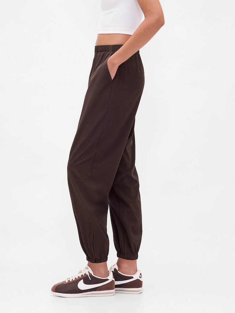 GapFit Tech High Rise Zip-Hem Joggers