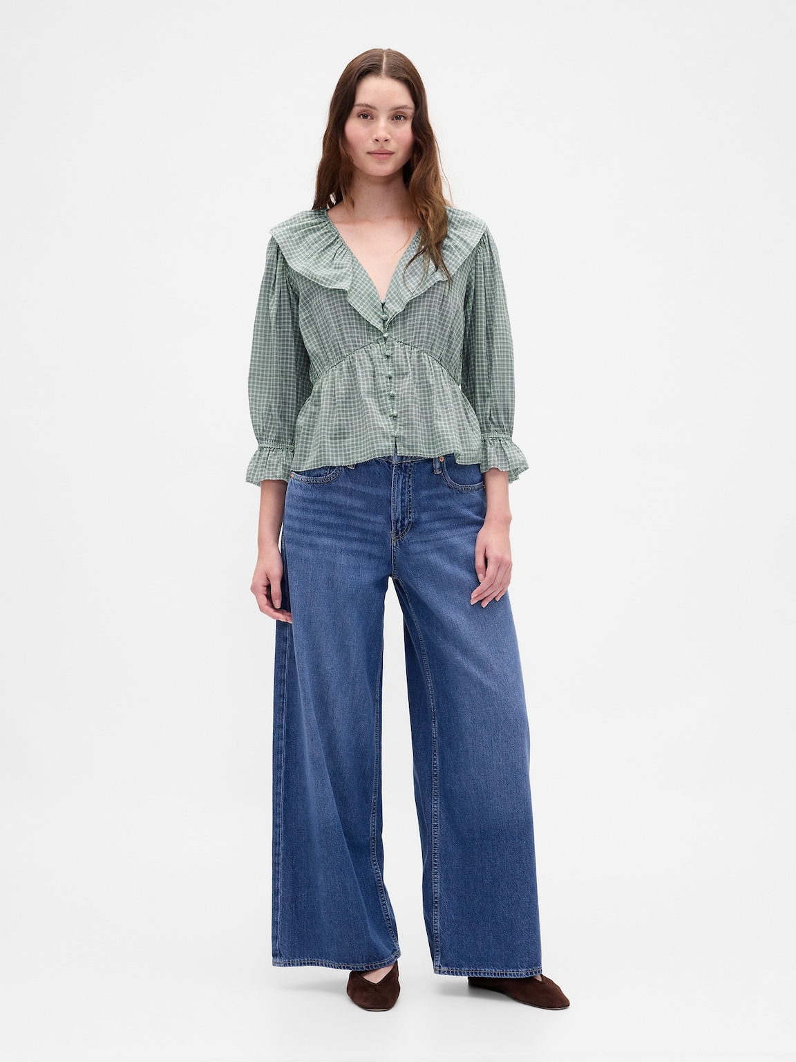 Ruffle Collar V-Neck Top