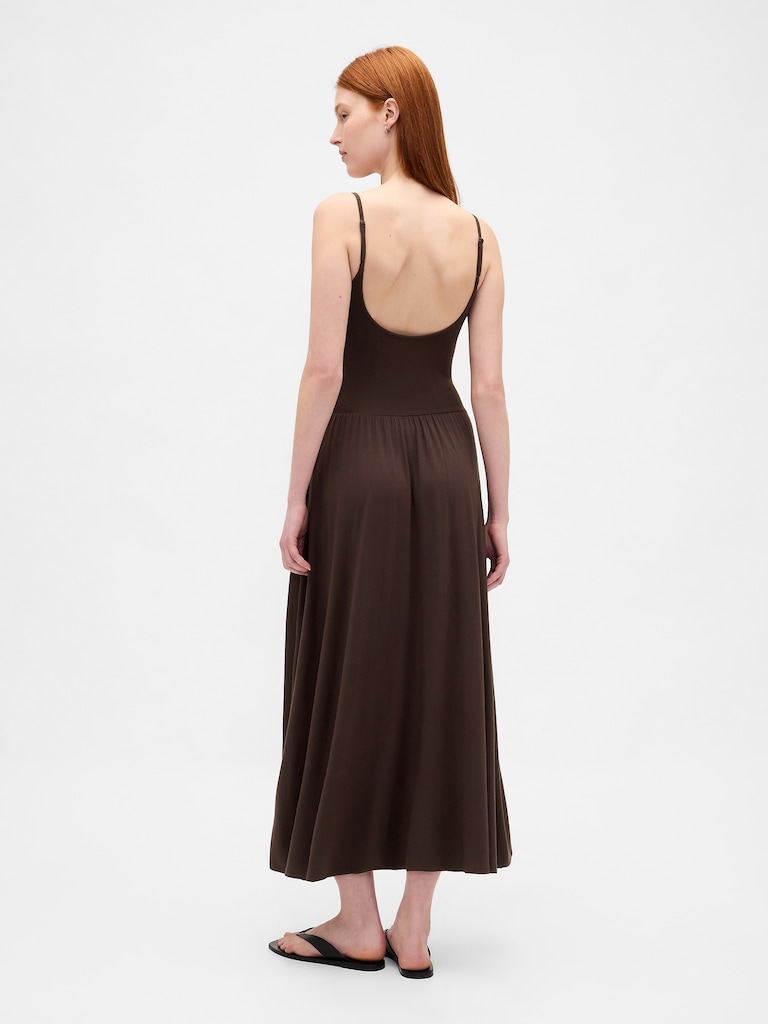Scoop Neck Maxi Dress