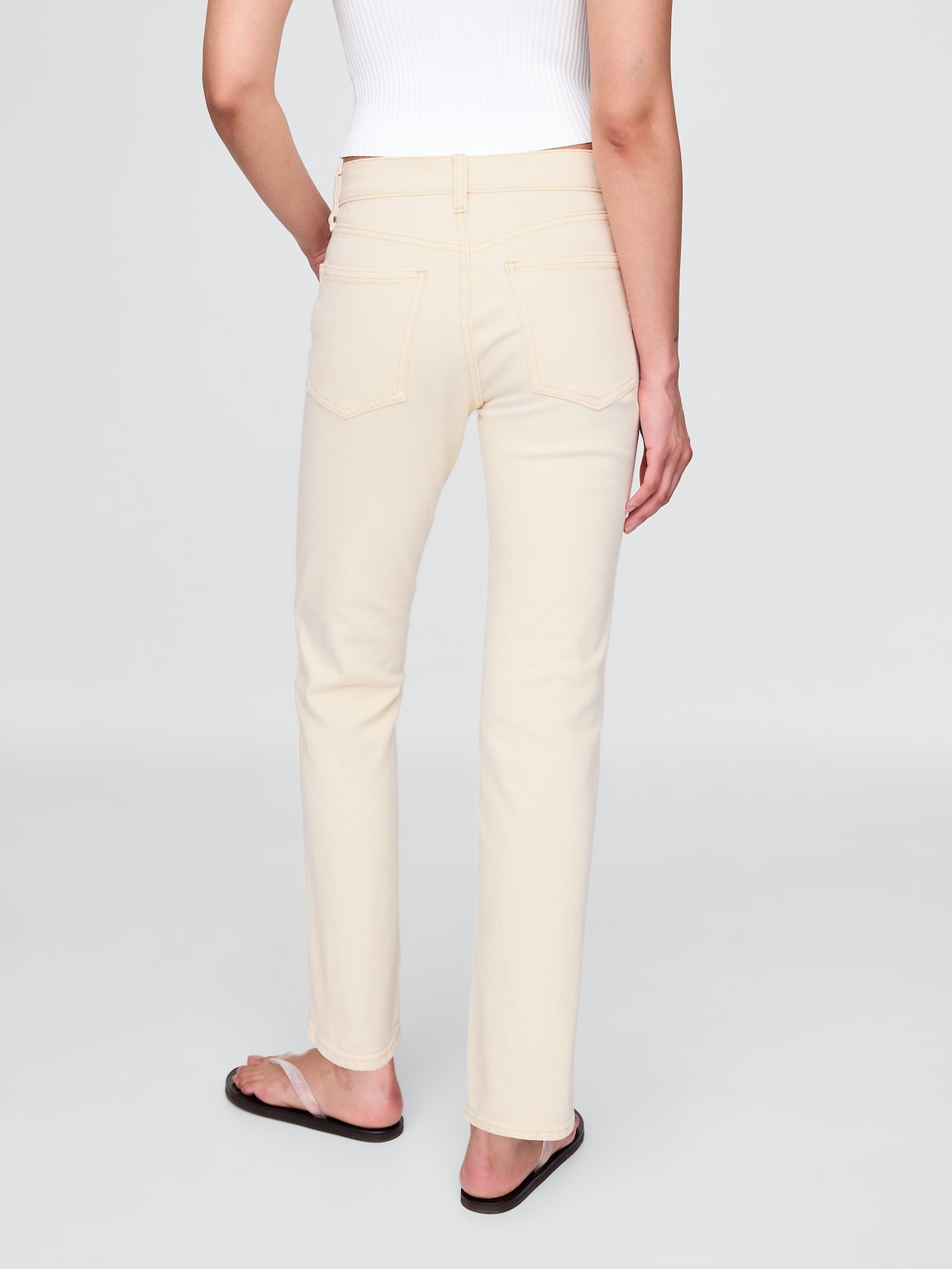 High Rise '90s Slim Straight Jeans