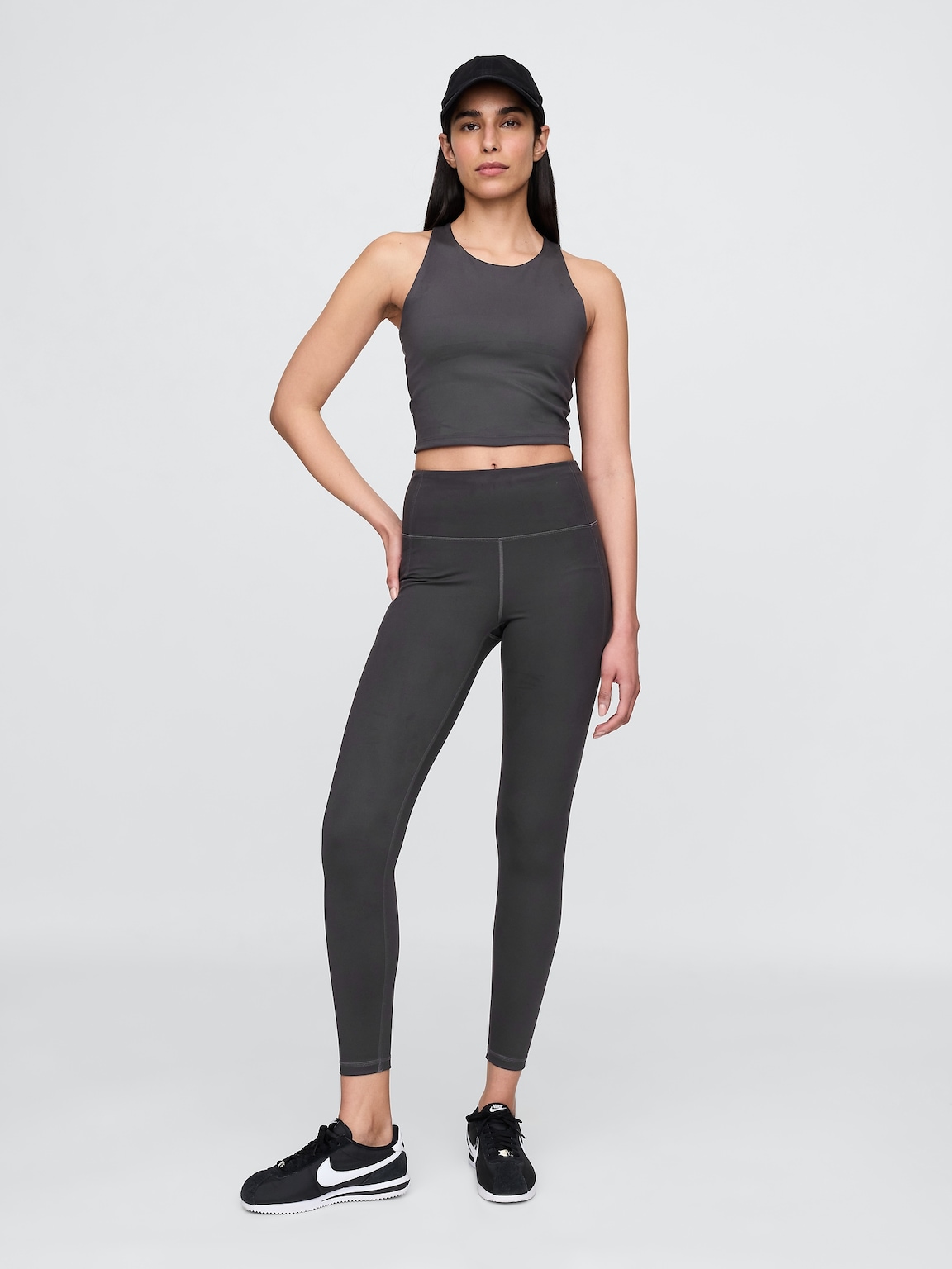 GapFit High-Neck Brami