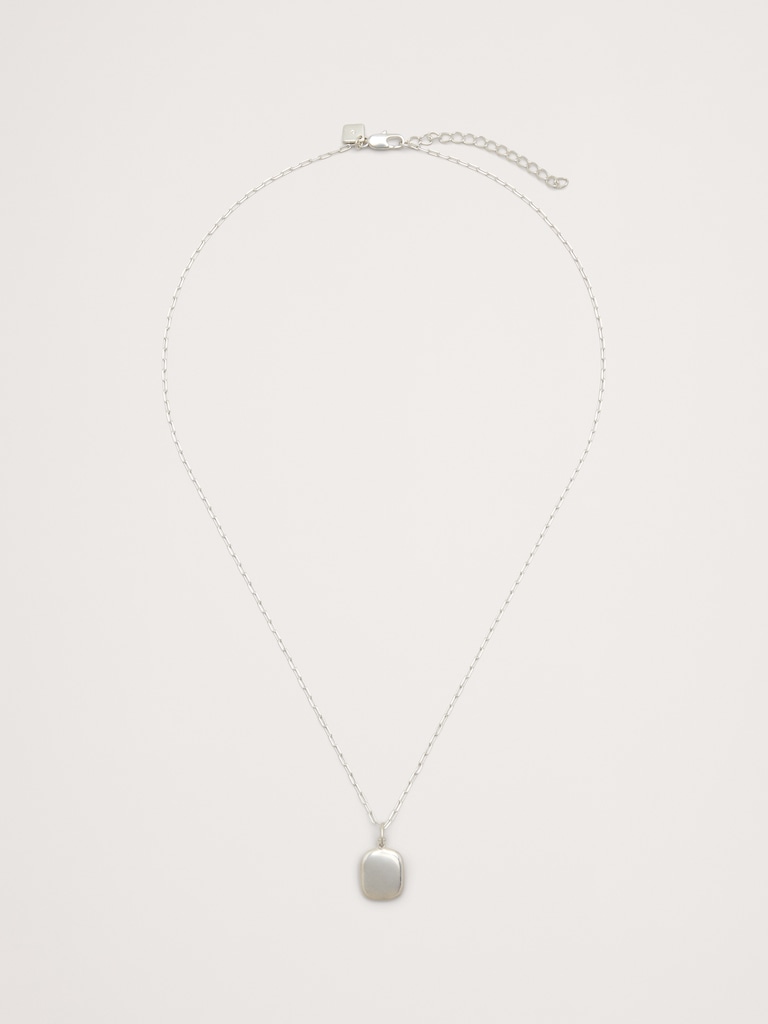 Minimalist Pendant Necklace