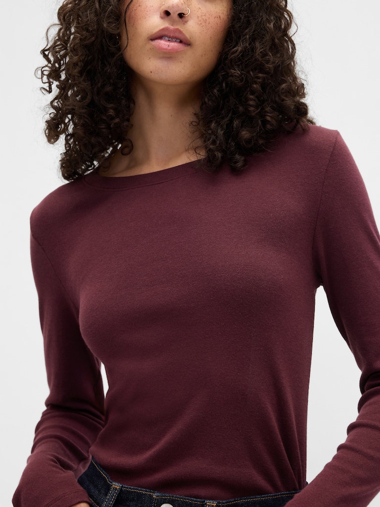 Modern Ribbed Crewneck T-Shirt