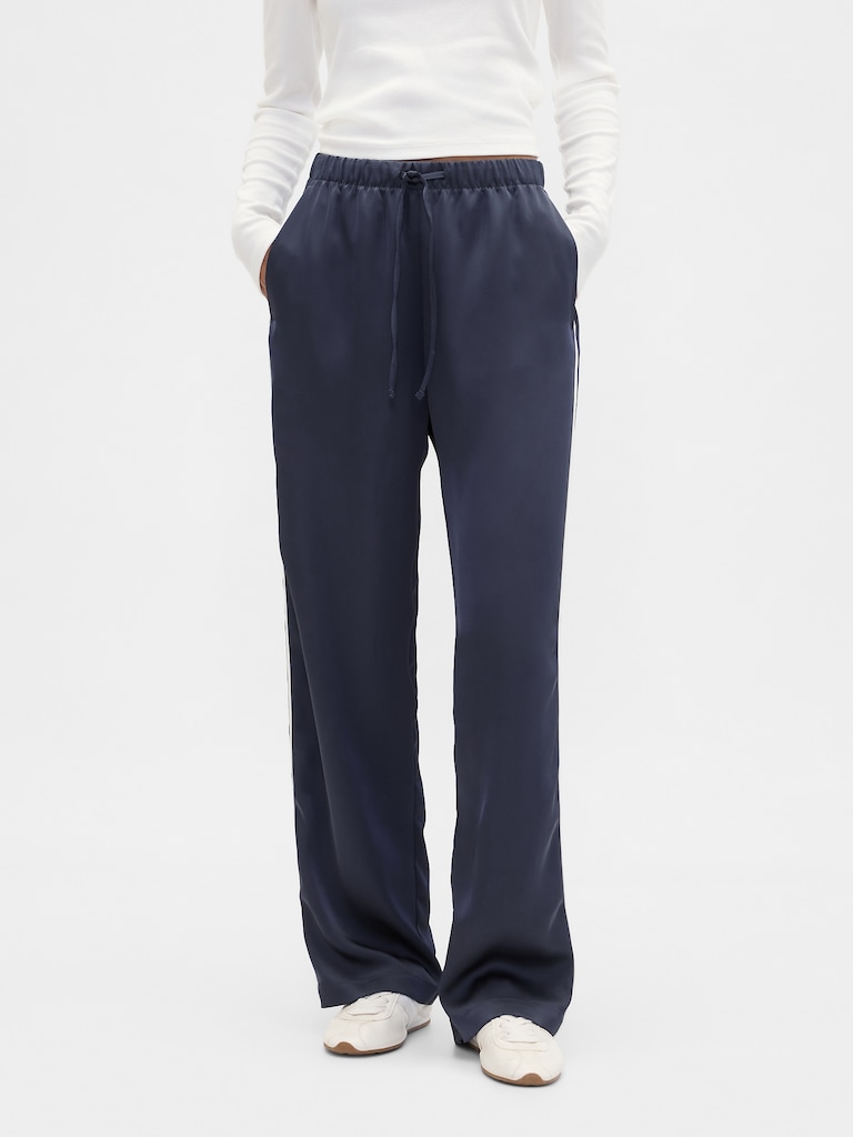 Relaxed Satin Straight-Leg Crop Pants