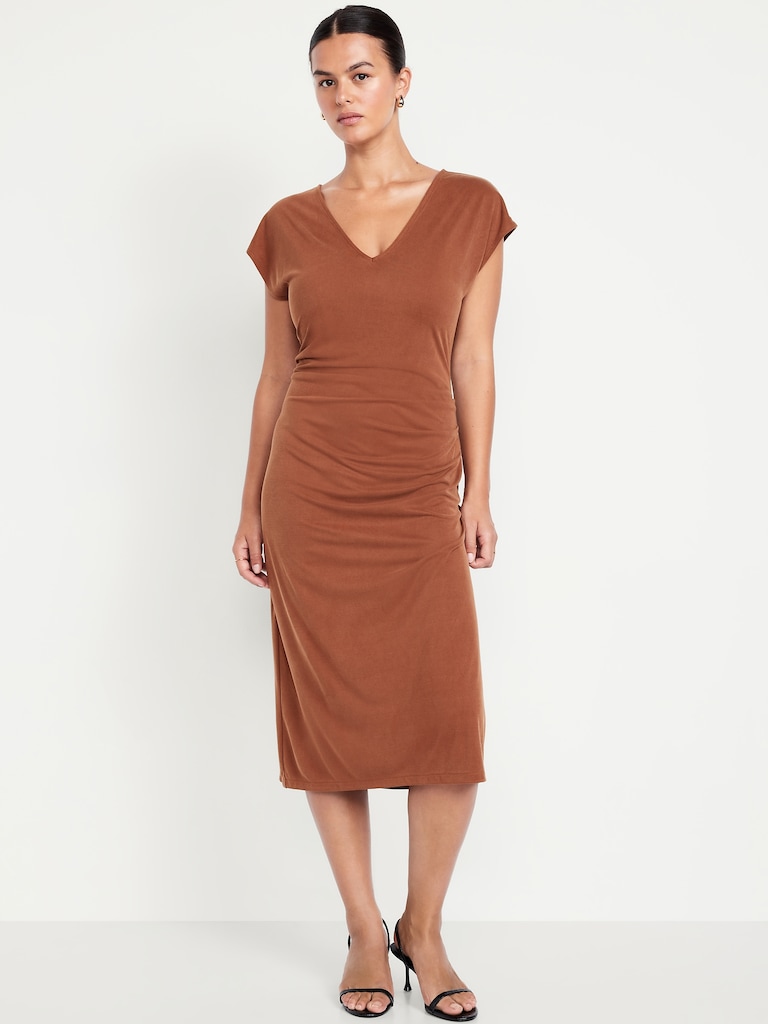 Fit & Flare Ruched Midi Dress