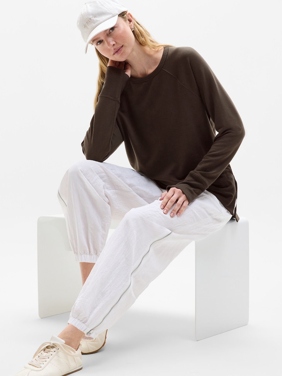 Coaster Luxe Recover Sweatshirt
