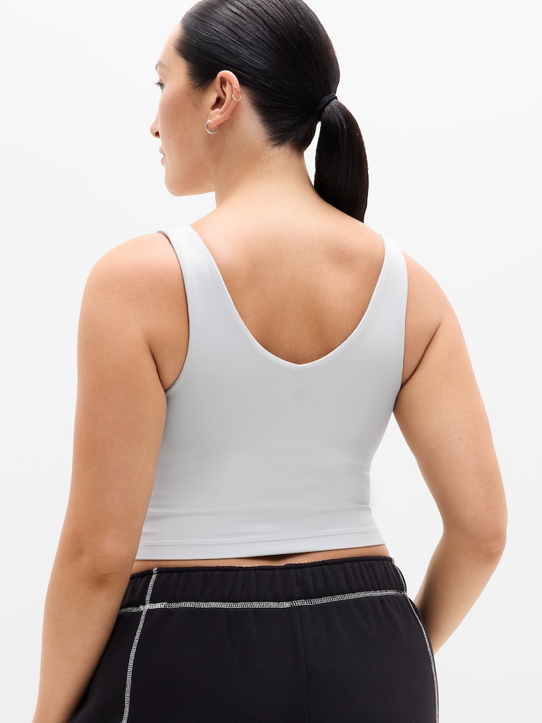 Transcend V-Neck Crop Sports Bra D-DD
