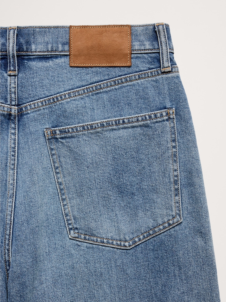 Straight Authentic Jean