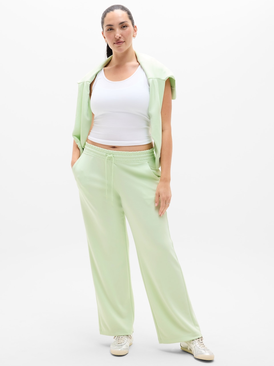 Seasoft Mid Rise Straight Pant