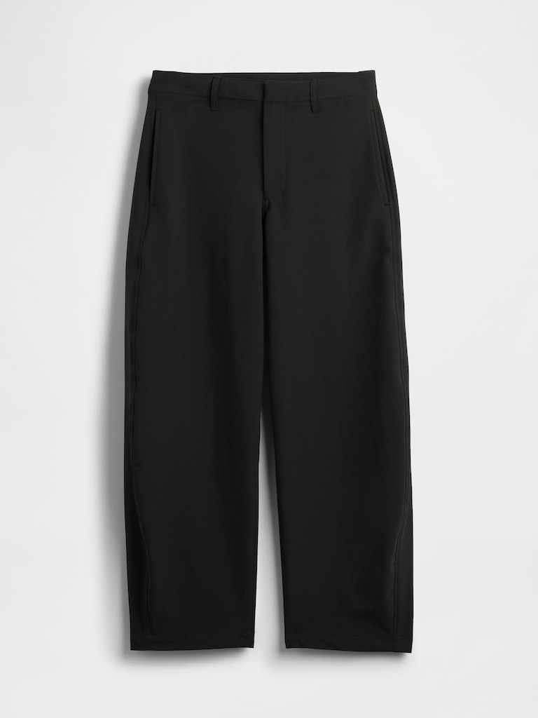 GapFit Mid Rise Lined Runaround Barrel Pants