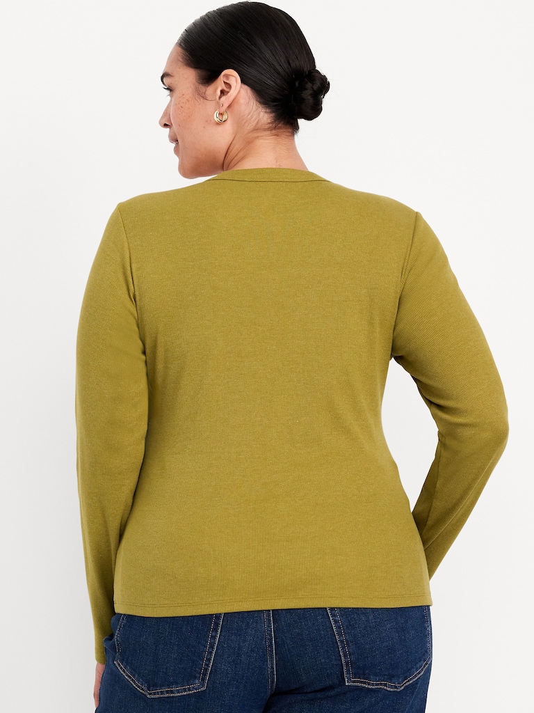 Snug Long-Sleeve Crew-Neck T-Shirt