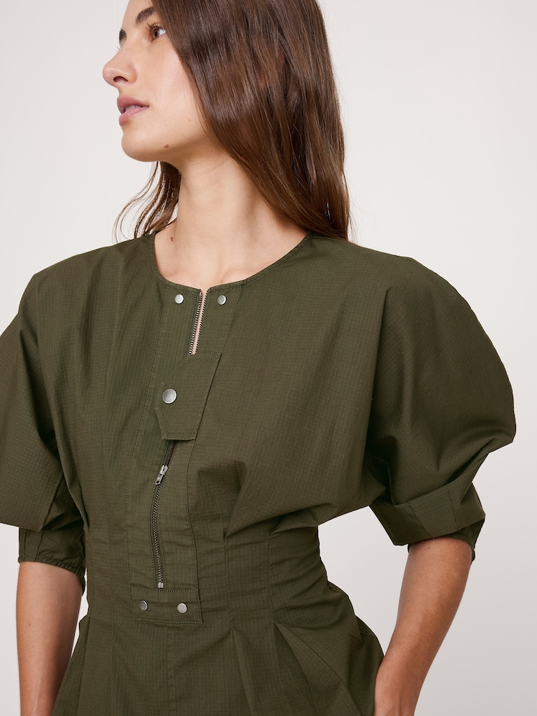 Stretch-Cotton Utility Peplum Top