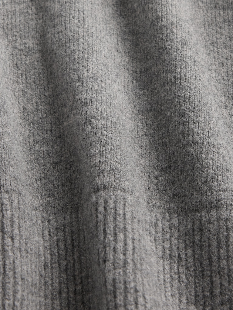CashSoft Turtleneck Sweater