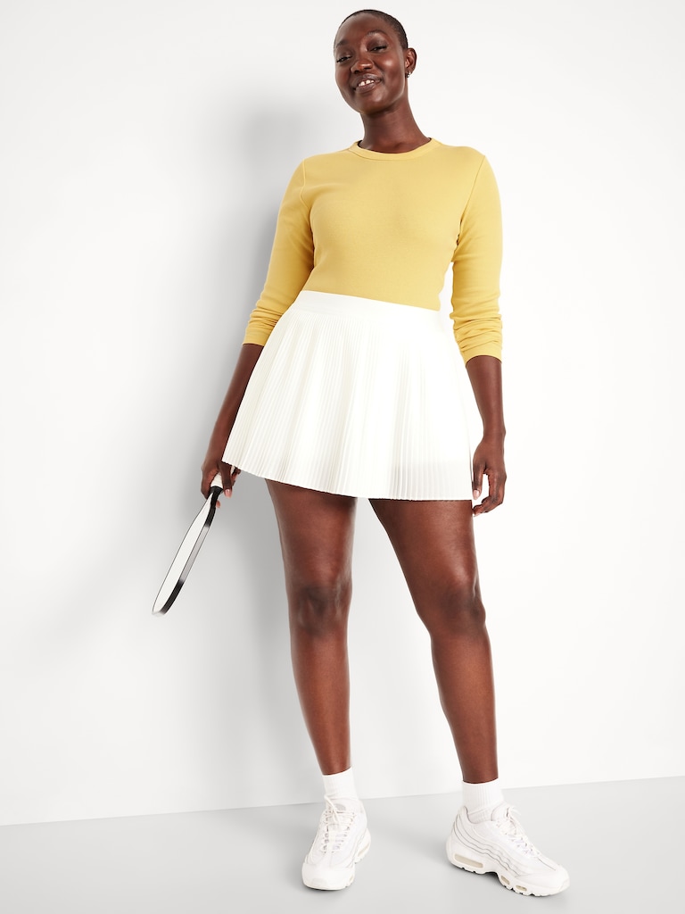 Snug Long-Sleeve Crew-Neck T-Shirt