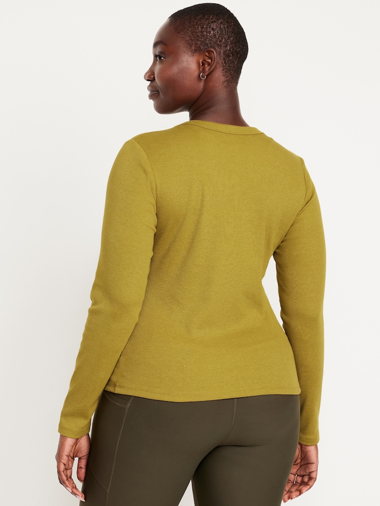 Snug Long-Sleeve Crew-Neck T-Shirt