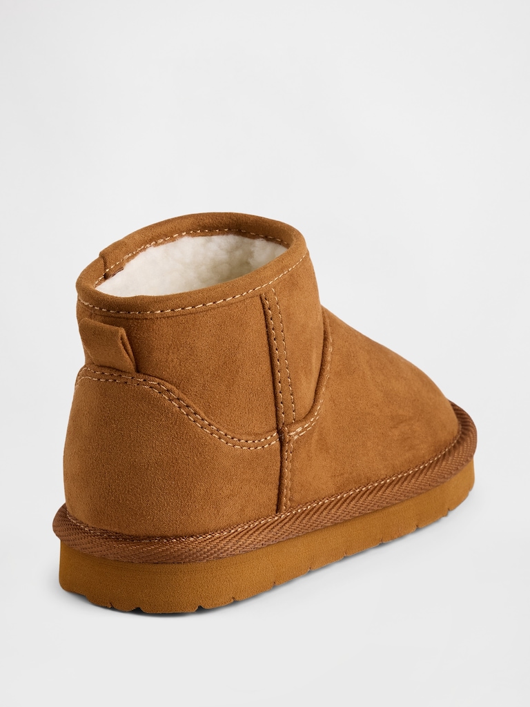 Toddler Vegan Suede Sherpa-Lined Boots