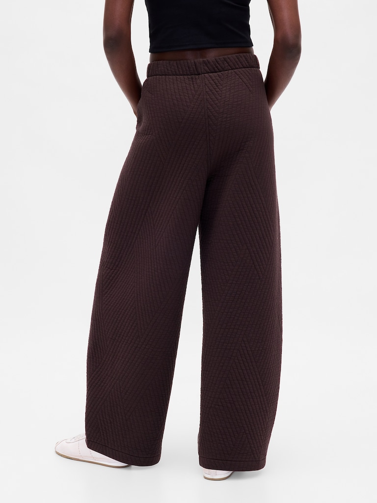 GapFit Quilted Jacquard Barrel Pants