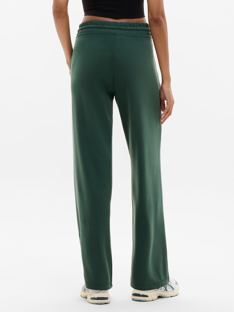 Seasoft Mid Rise Straight Pant