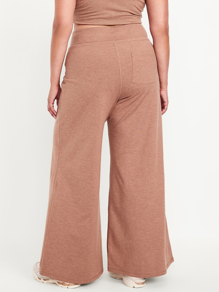 Extra High-Waisted CloudComfy Wide-Leg Pants