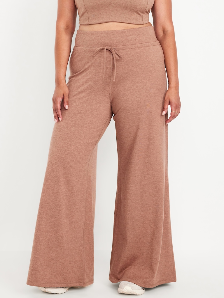 Extra High-Waisted CloudComfy Wide-Leg Pants