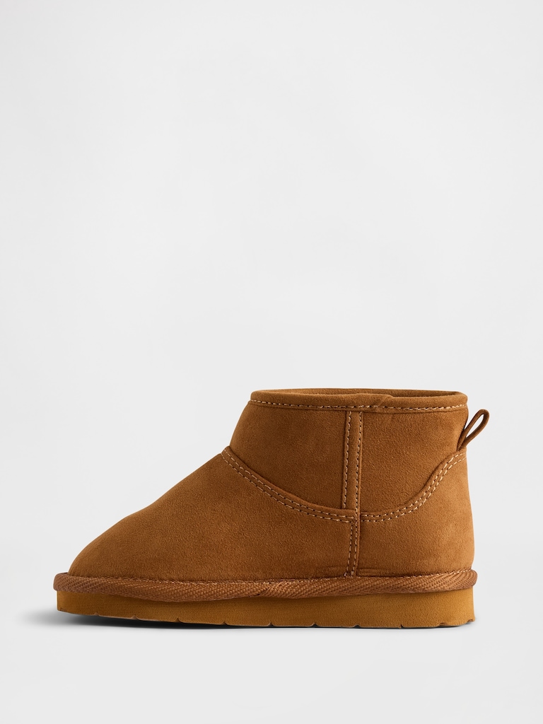 Toddler Vegan Suede Sherpa-Lined Boots