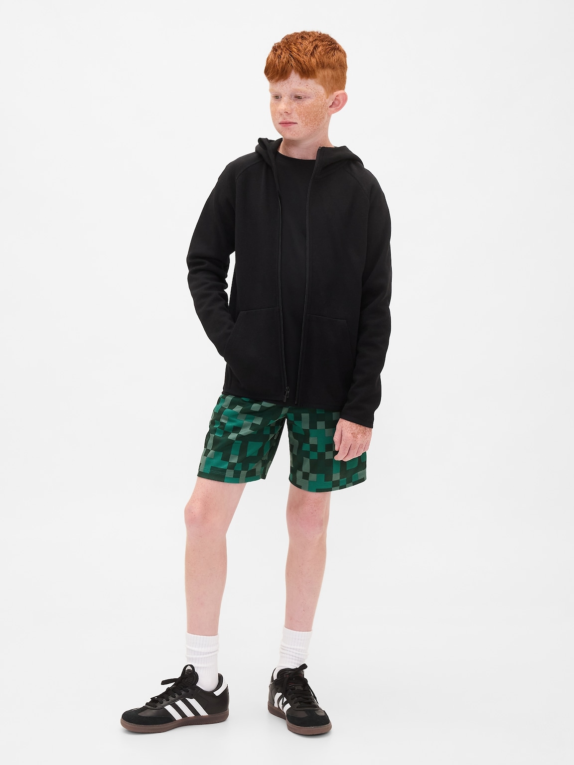 Kids GapFit 6" Recycled Mesh Easy Shorts