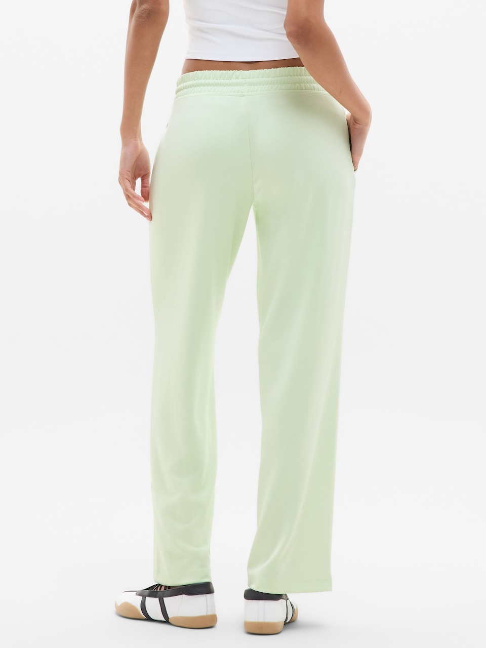 Seasoft Mid Rise Straight Pant