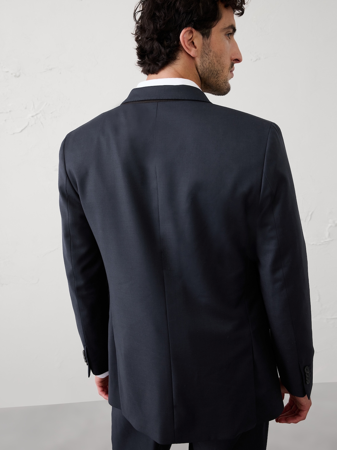 Luxe Wool-Blend Suit Jacket