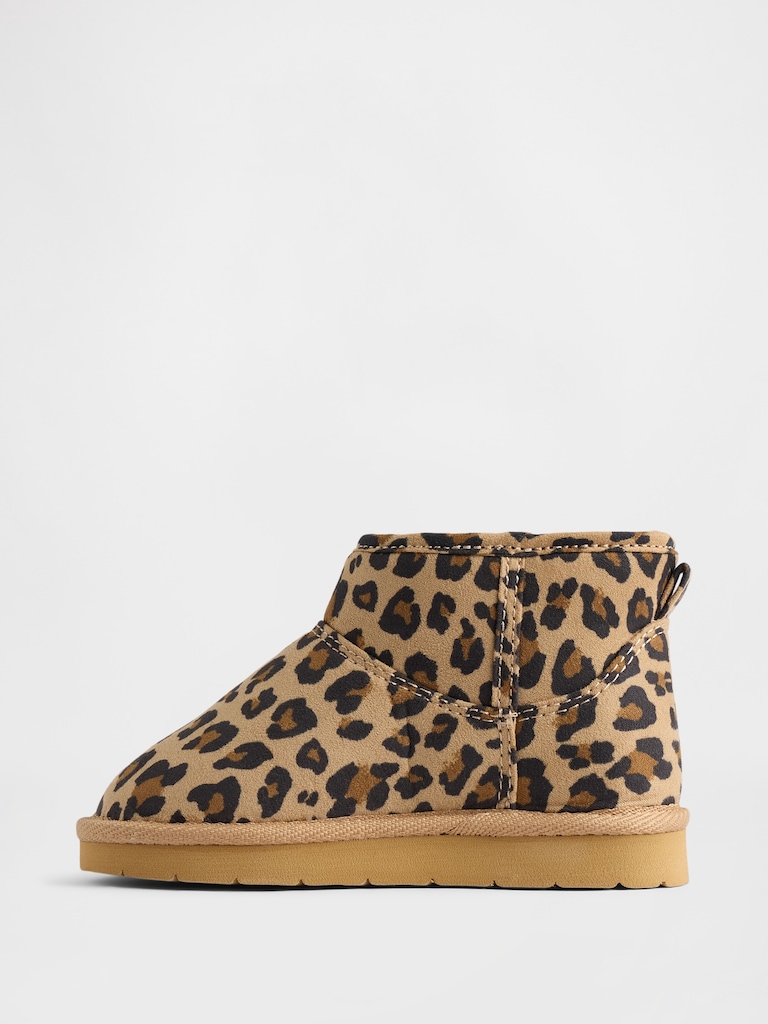Toddler Vegan Suede Sherpa-Lined Boots