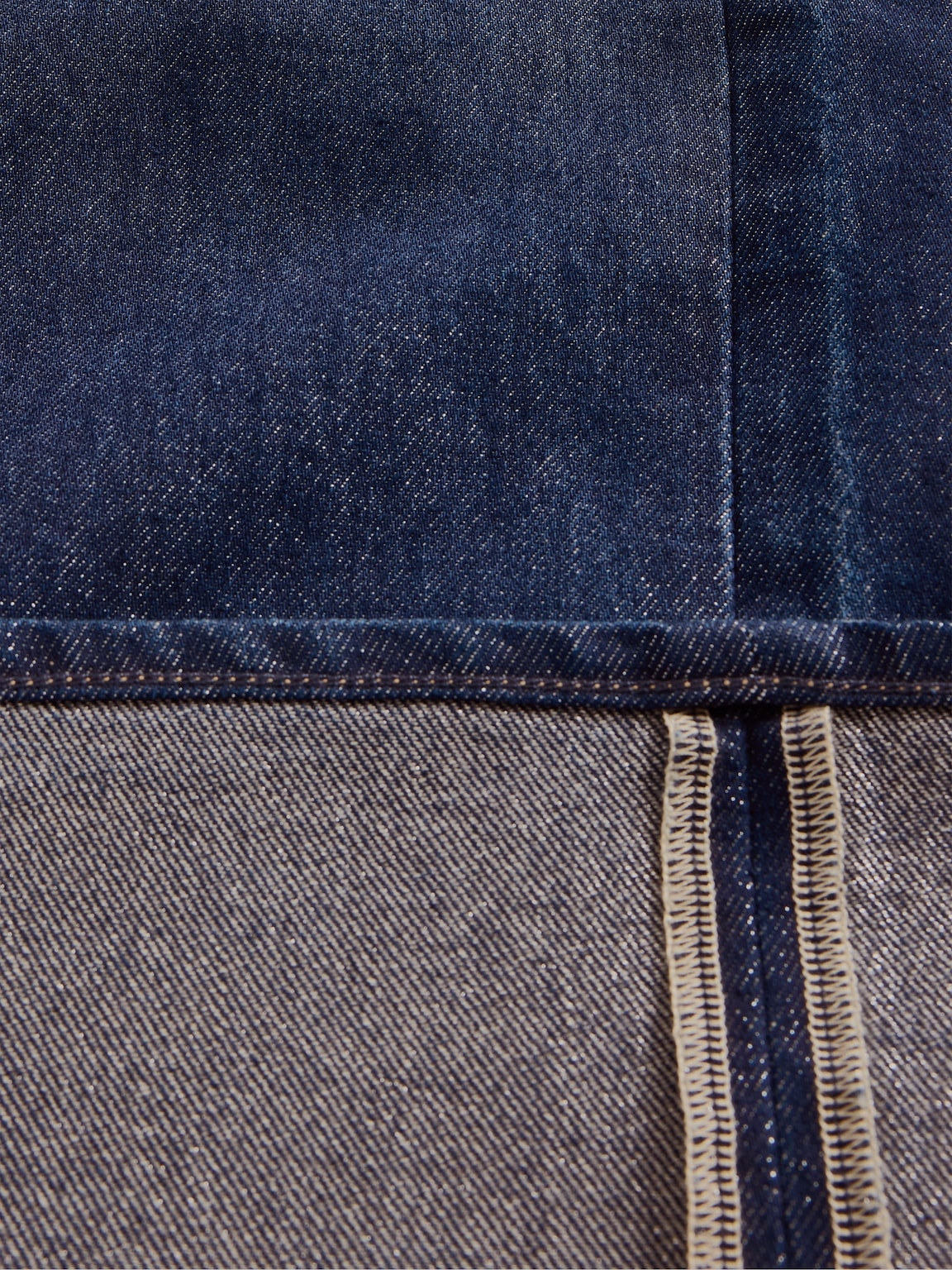Mid Rise Metallic Cuffed Baggy Jeans
