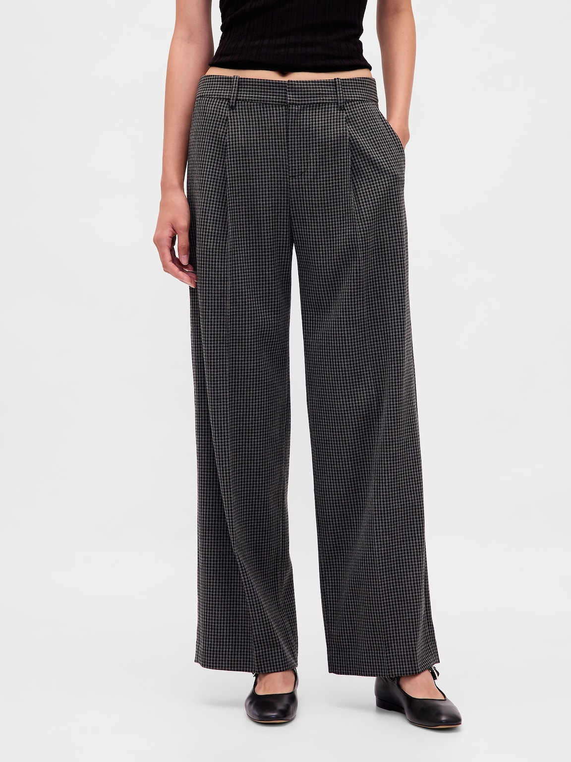 365 Low Rise Brushed Twill Pleated Trousers